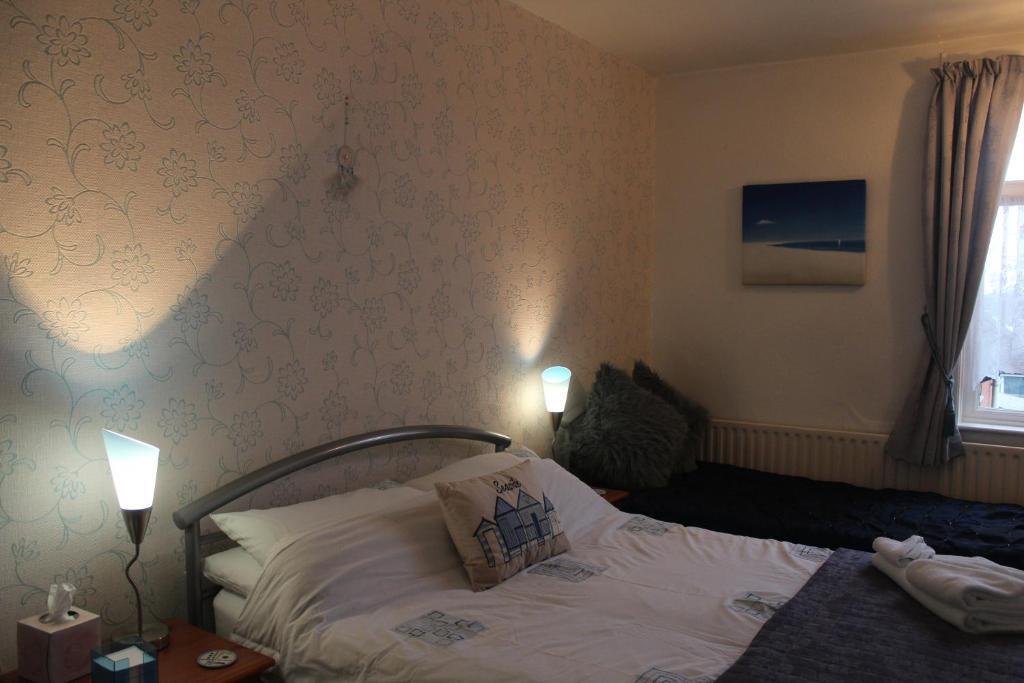 The Lyndsay Guest House Скегнесс Номер фото