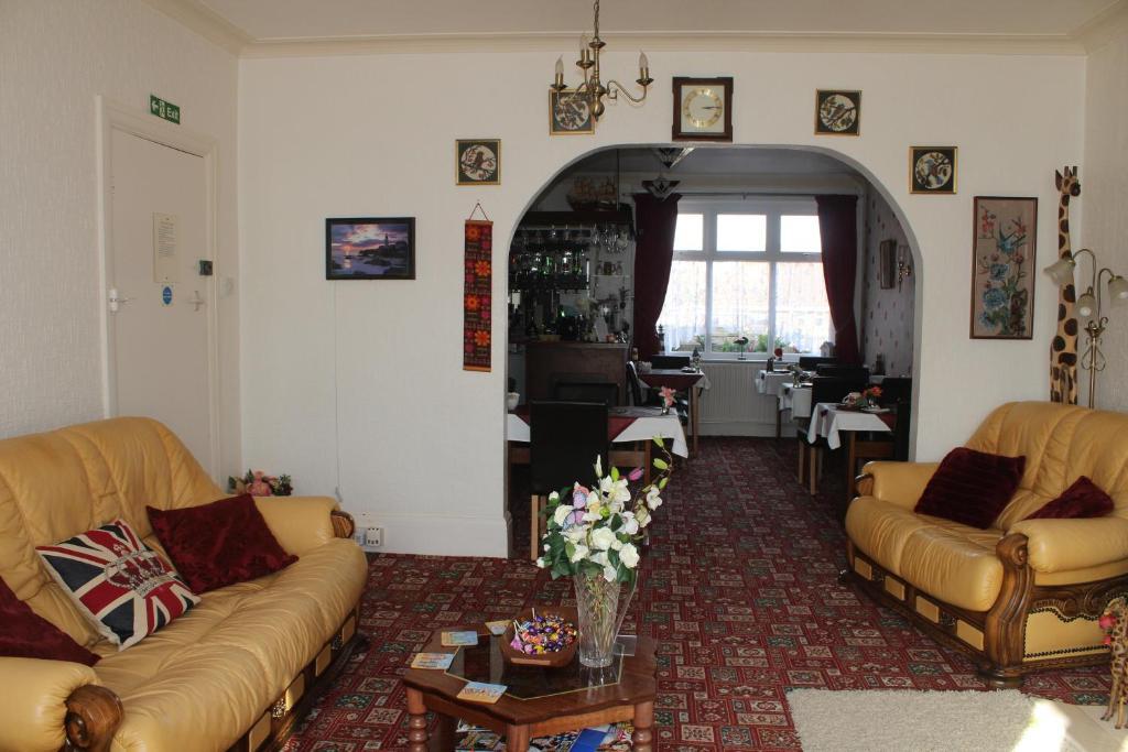The Lyndsay Guest House Скегнесс Экстерьер фото